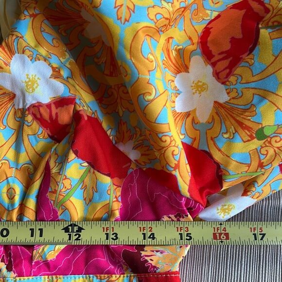 Shein Floral Crop Top Puffy Sleeves v Neck Small - Picture 8 of 9